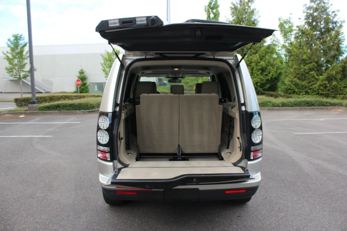 2016 Land Rover LR4 HSE - Photo 26