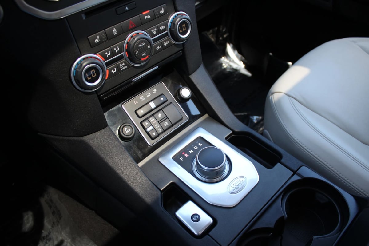 2015 Land Rover LR4 HSE LUX - Photo 25