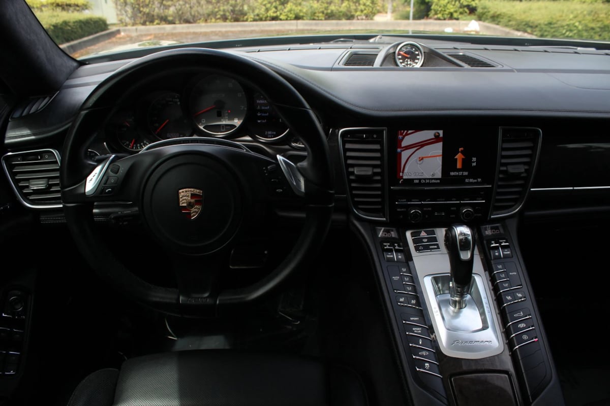 2013 Porsche Panamera GTS - Photo 23