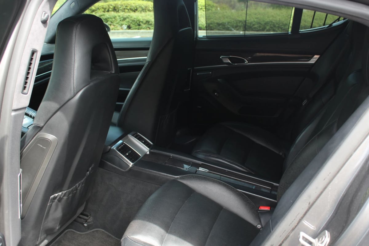 2013 Porsche Panamera GTS - Photo 33