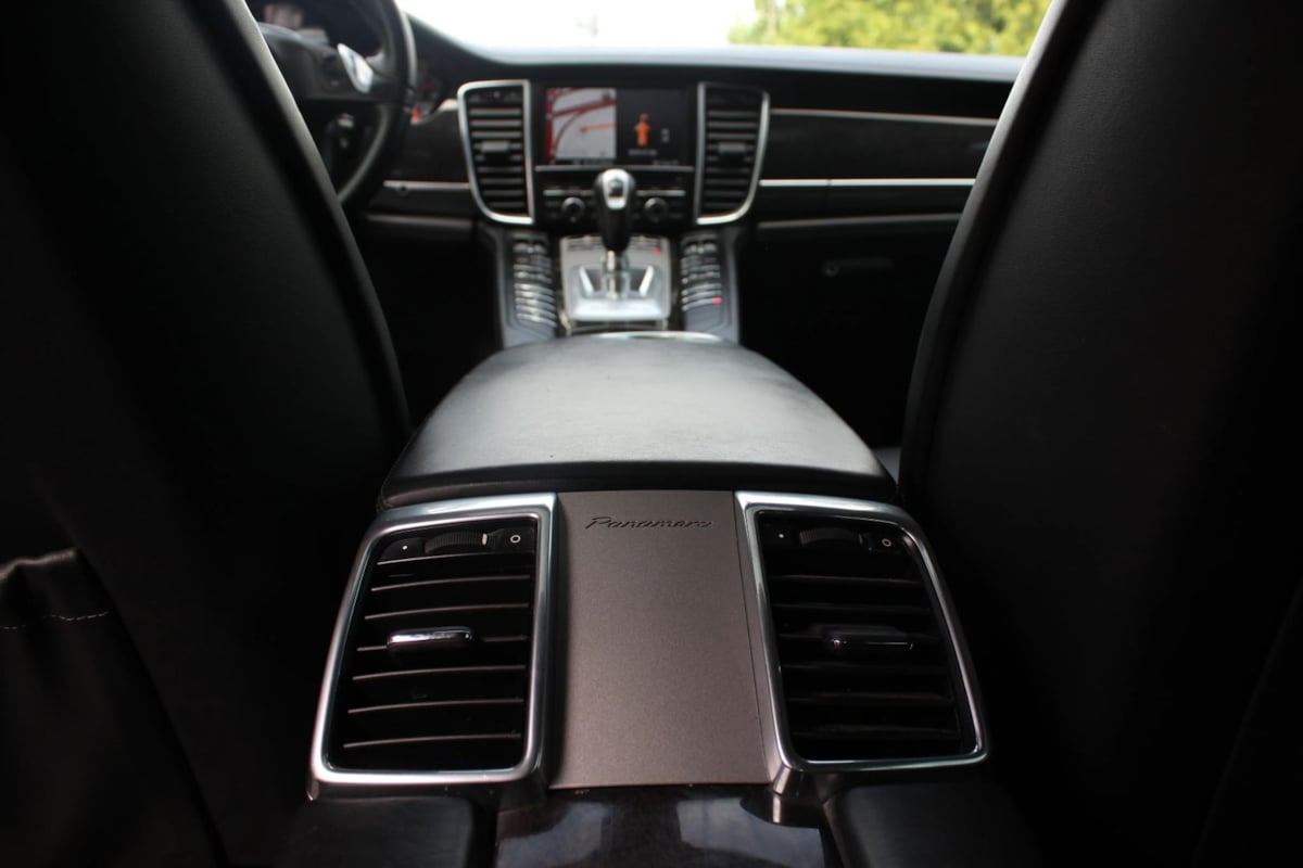 2013 Porsche Panamera GTS - Photo 36