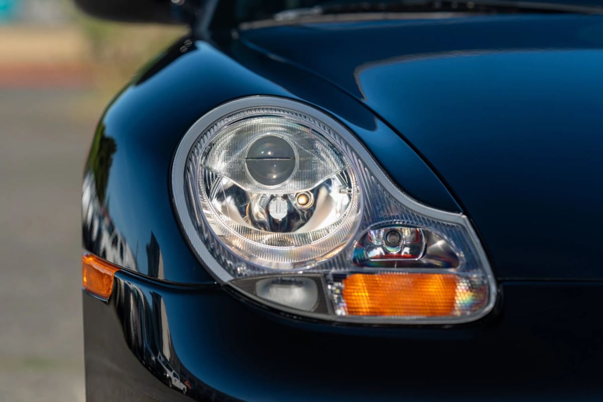 2001 Porsche Boxster S photo 4