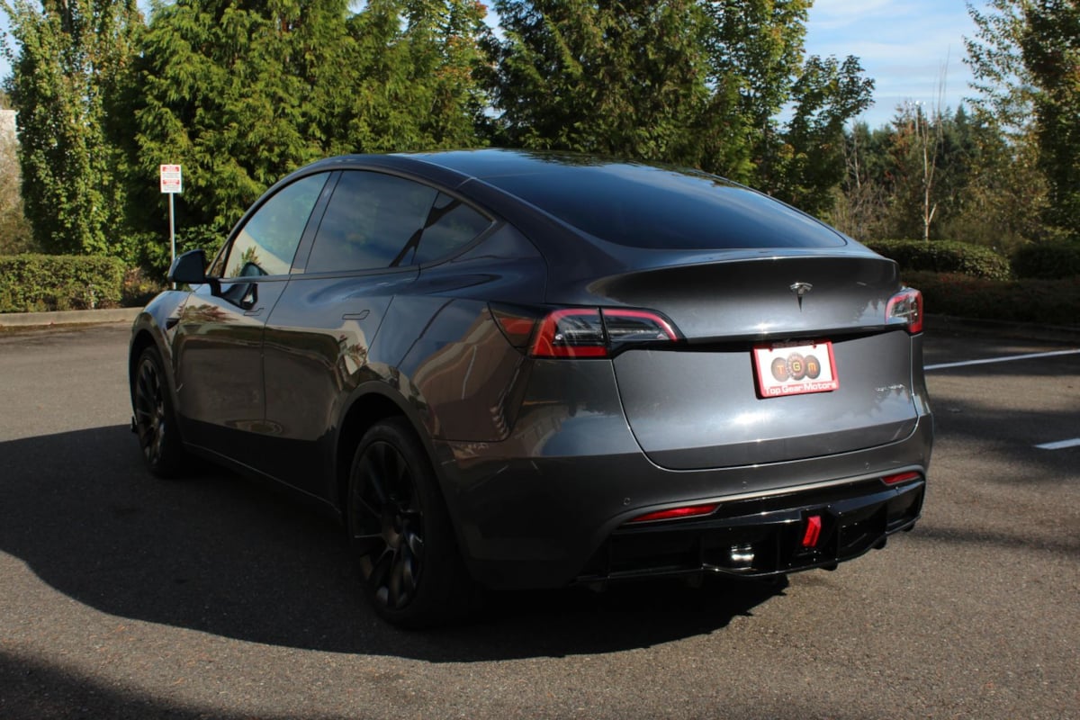 2022 Tesla Model Y Long Range photo 4