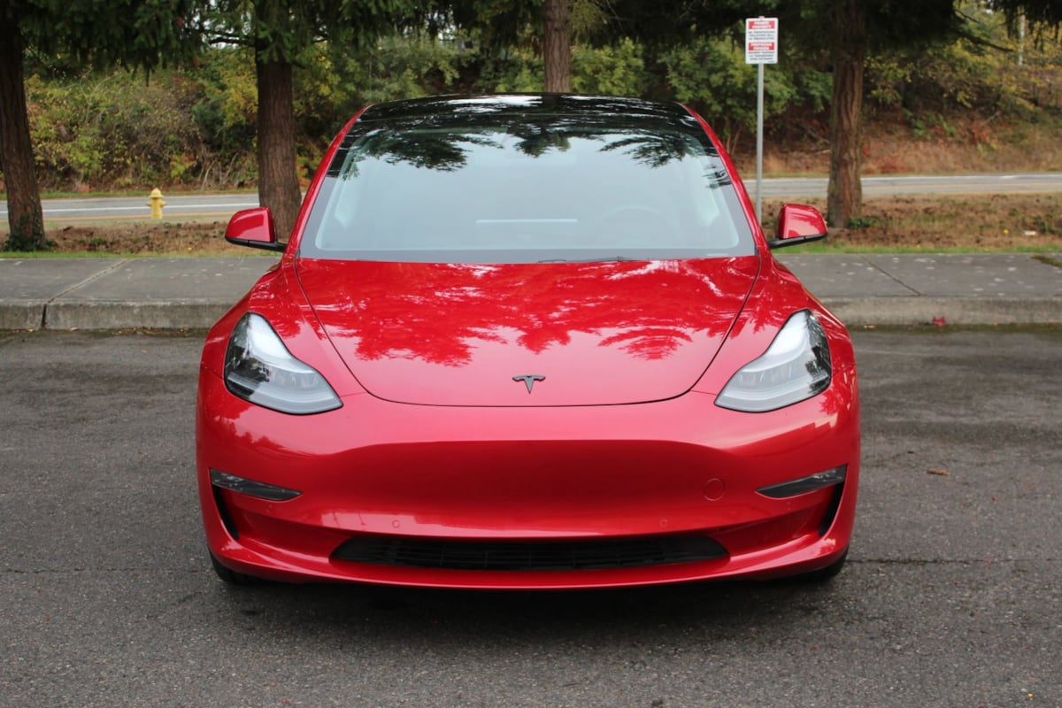 2022 Tesla Model 3 Long Range photo 2