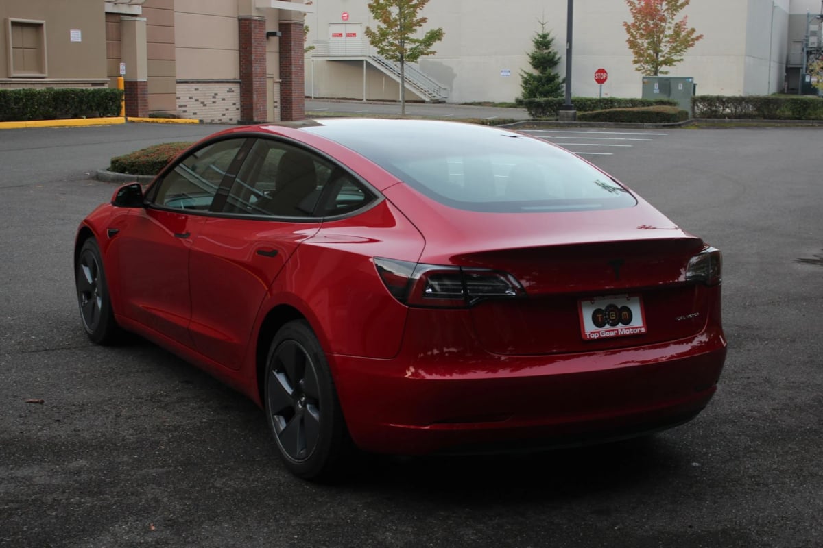 2022 Tesla Model 3 Long Range photo 4