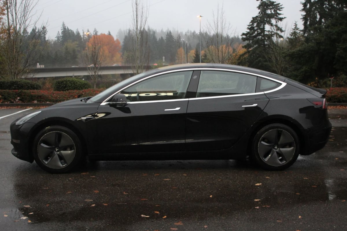 2018 Tesla Model 3 Long Range photo 4