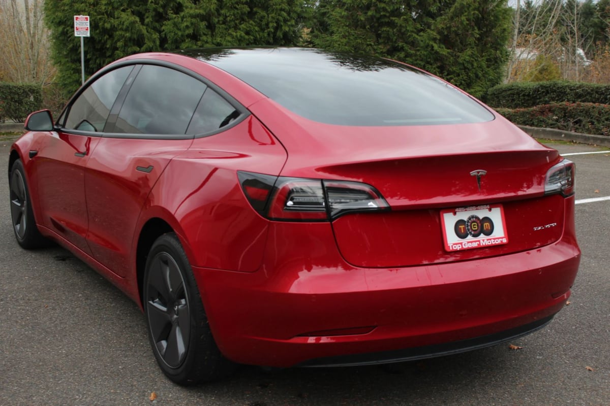 2022 Tesla Model 3 Long Range photo 4