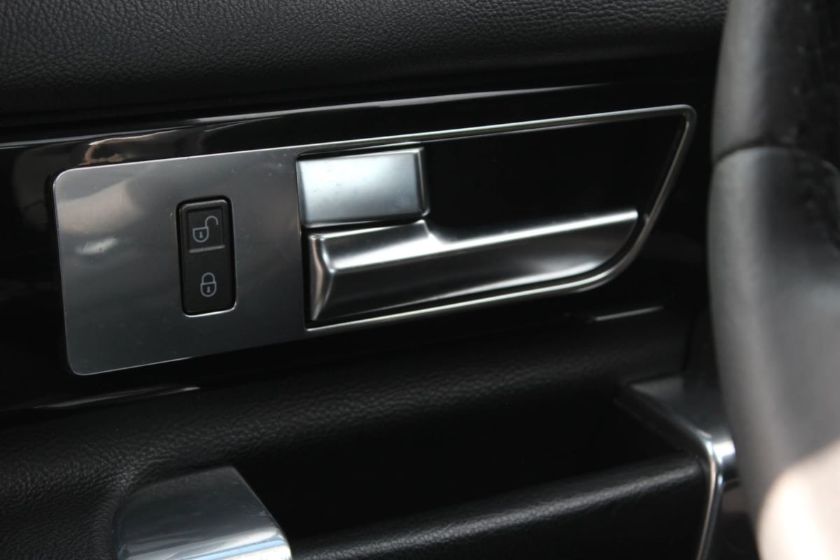 2011 Land Rover LR4 Base - Photo 38