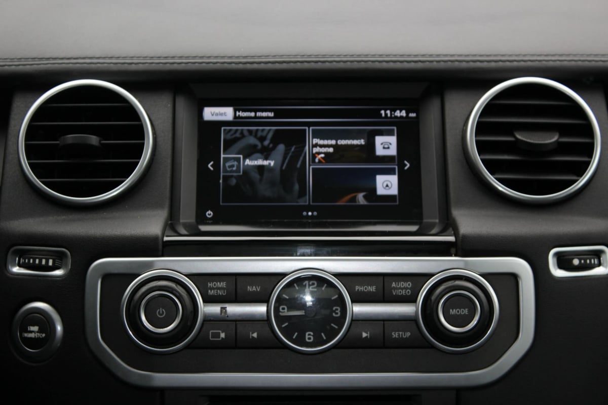 2016 Land Rover LR4 HSE LUX - Photo 16