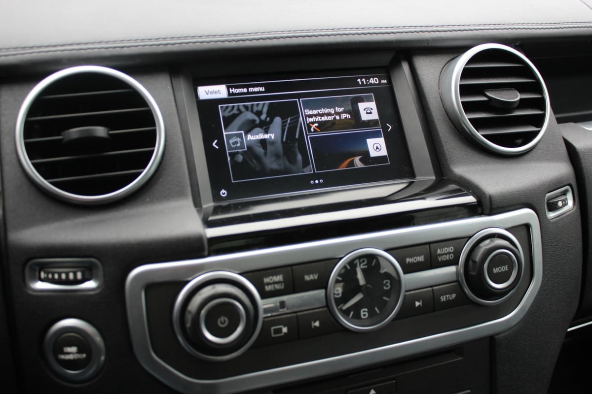2016 Land Rover LR4 HSE LUX - Photo 17