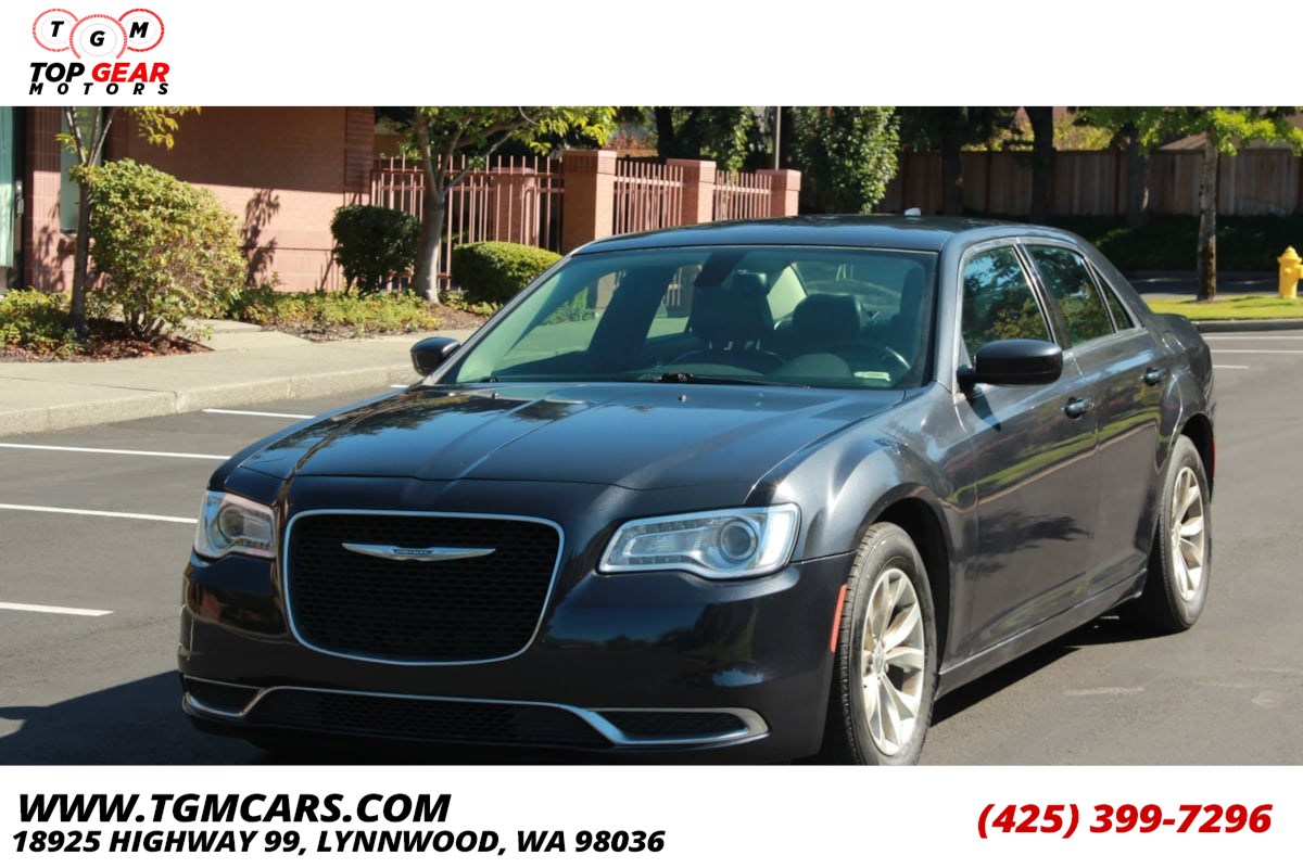 2015 Chrysler 300 Limited