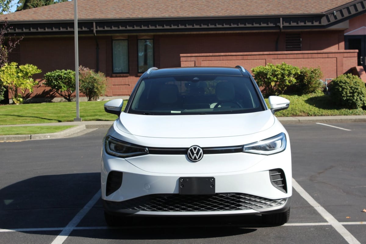 Photo 2 of this Volkswagen ID.4