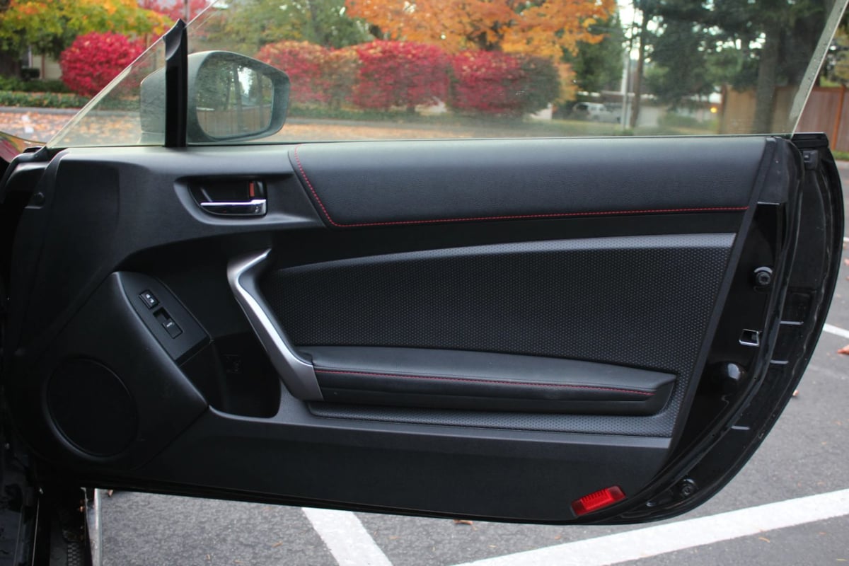 Photo 19 of this Scion FR-S