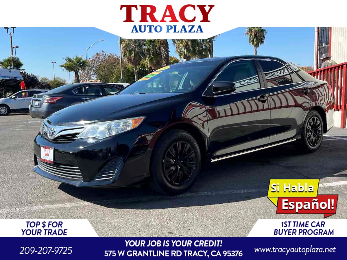 2014 Toyota Camry LE