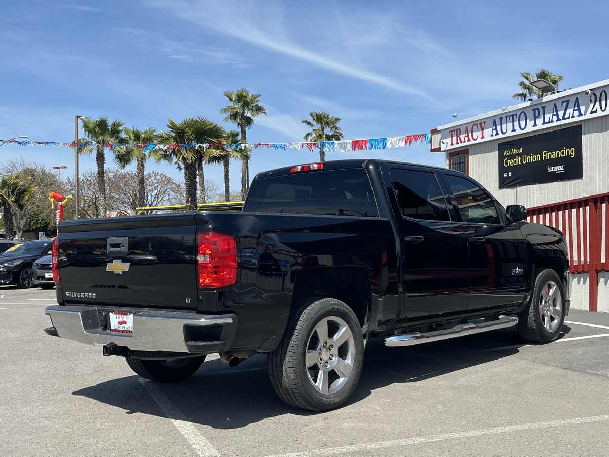2018 Chevrolet Silverado 1500 LT - Photo 4