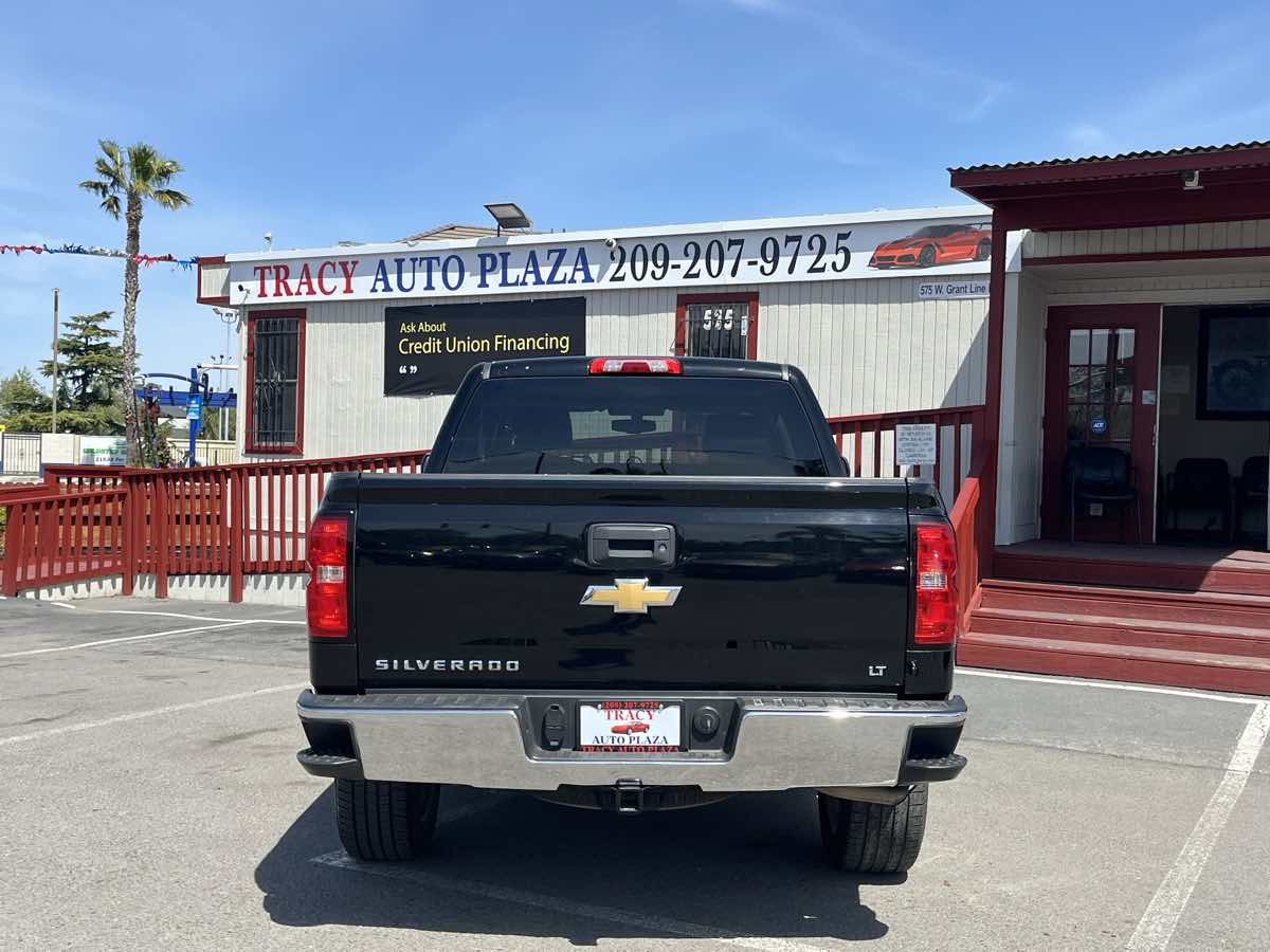 2018 Chevrolet Silverado 1500 LT - Photo 5