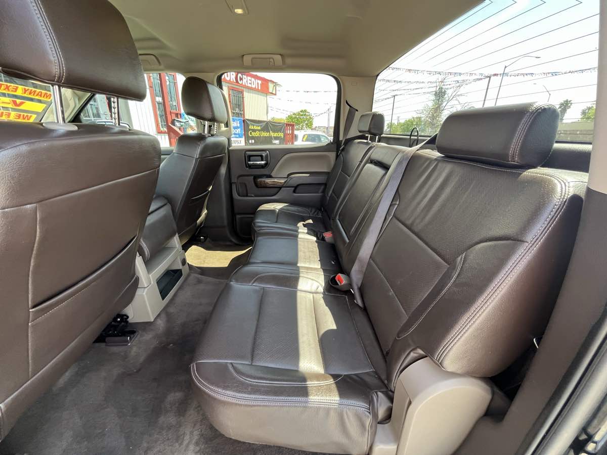 2018 Chevrolet Silverado 1500 LT - Photo 14