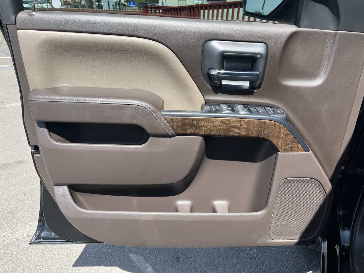 2018 Chevrolet Silverado 1500 LT - Photo 16