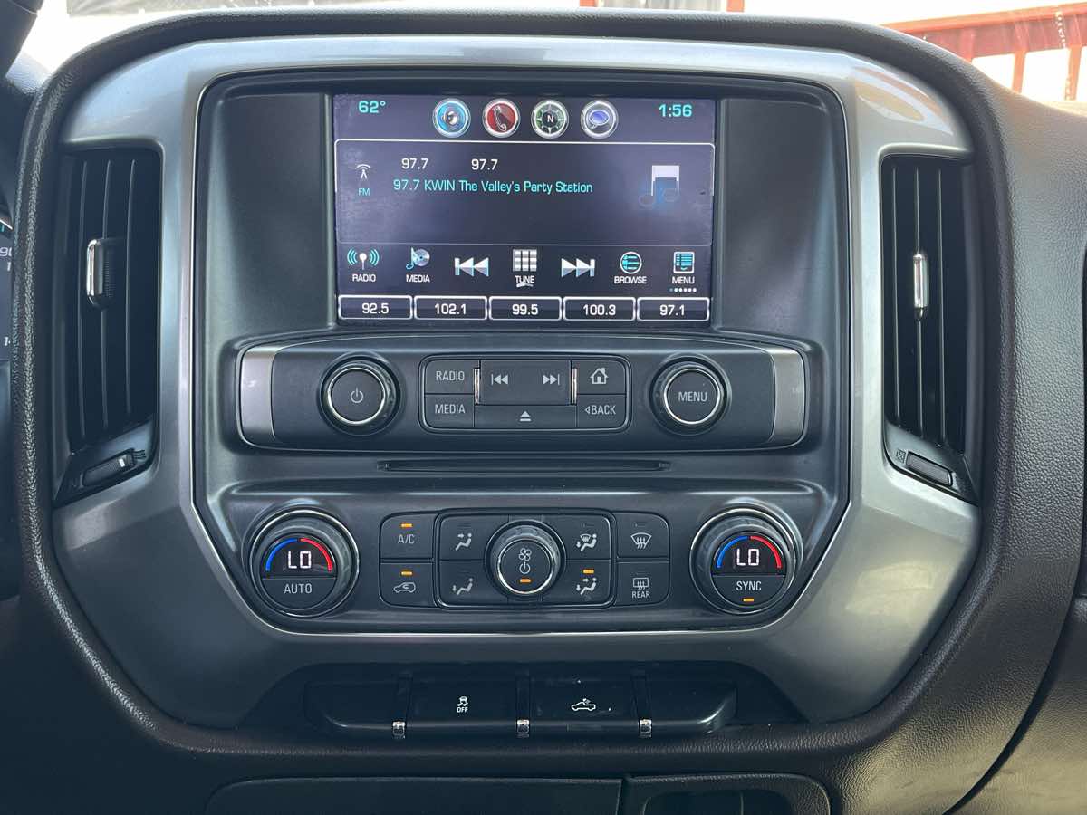 2018 Chevrolet Silverado 1500 LT - Photo 20