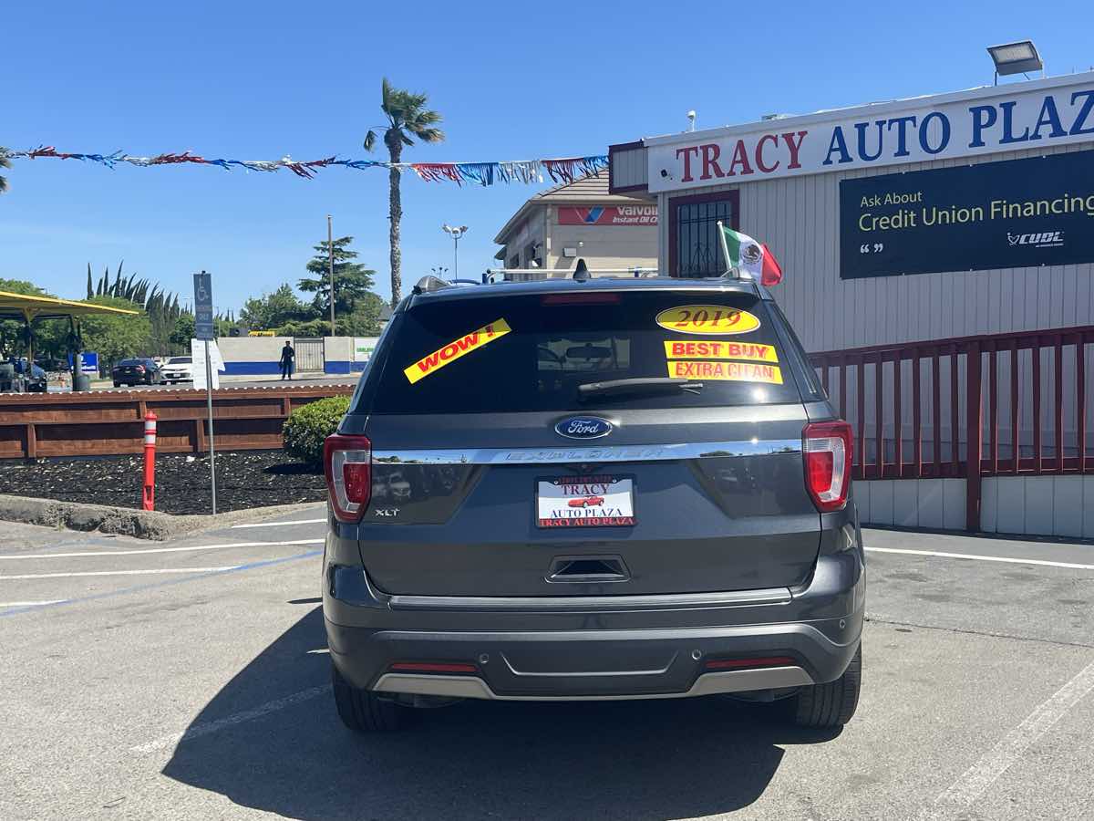 2019 Ford Explorer XLT - Photo 5