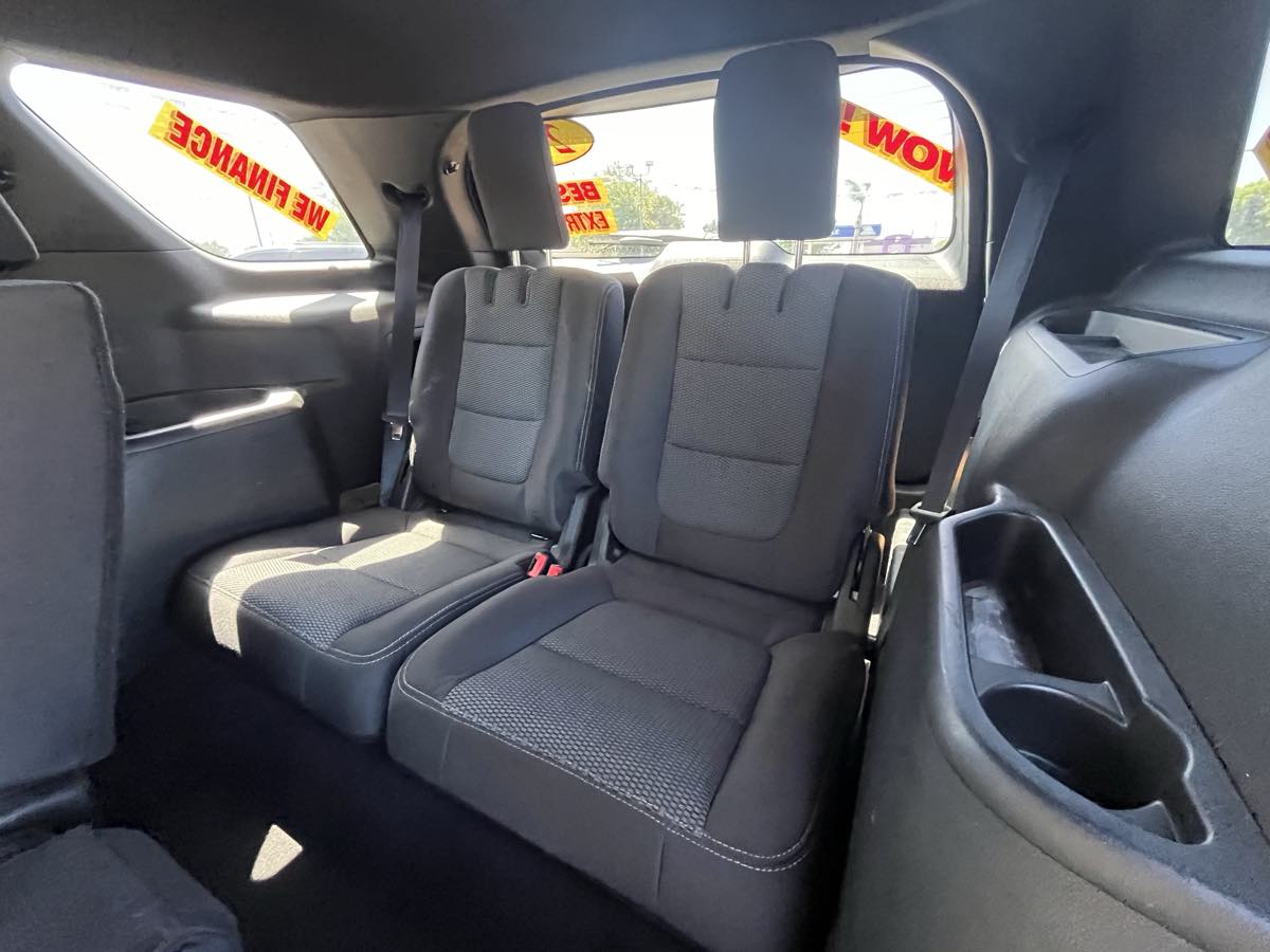 2019 Ford Explorer XLT - Photo 13