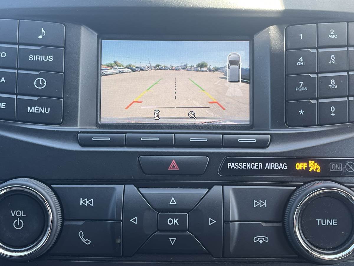 2019 Ford Explorer XLT - Photo 22