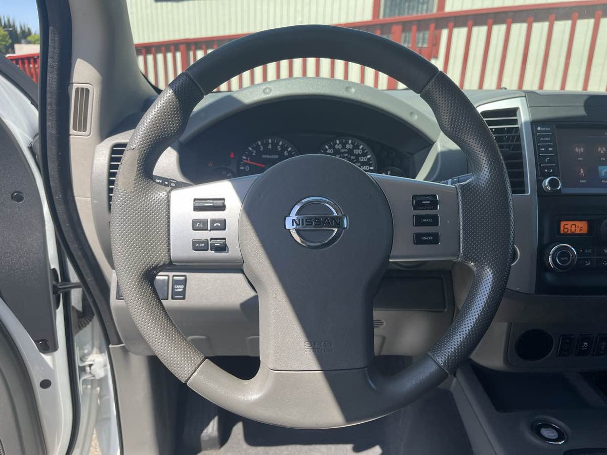 2020 Nissan Frontier SV - Photo 18