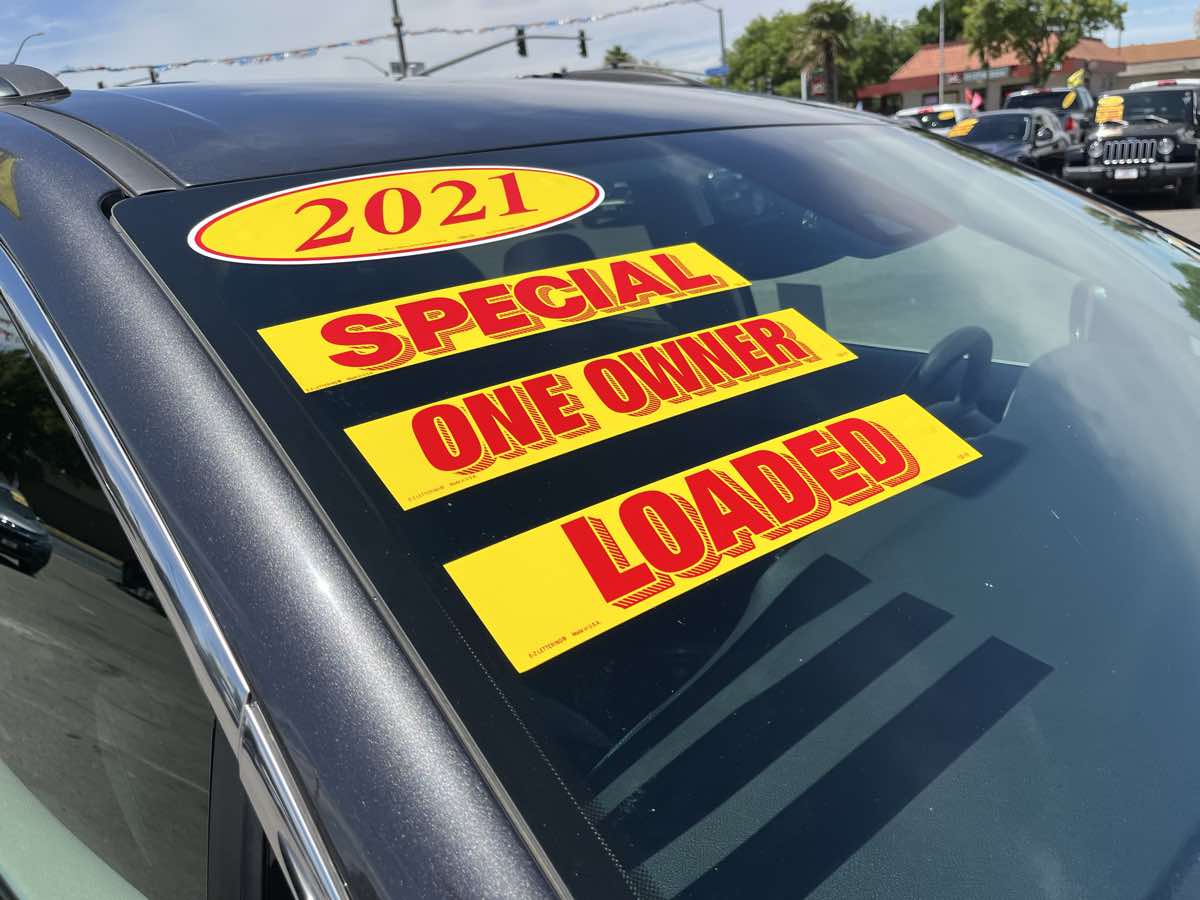 2021 Chrysler Pacifica Touring - Photo 23