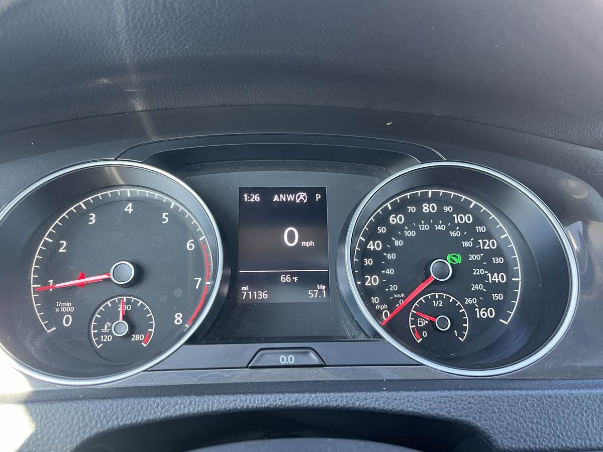2019 Volkswagen Golf SE - Photo 15