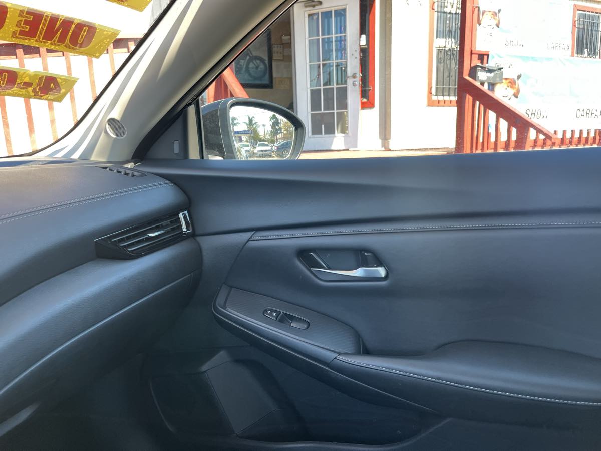 2024 Nissan Sentra SV - Photo 18