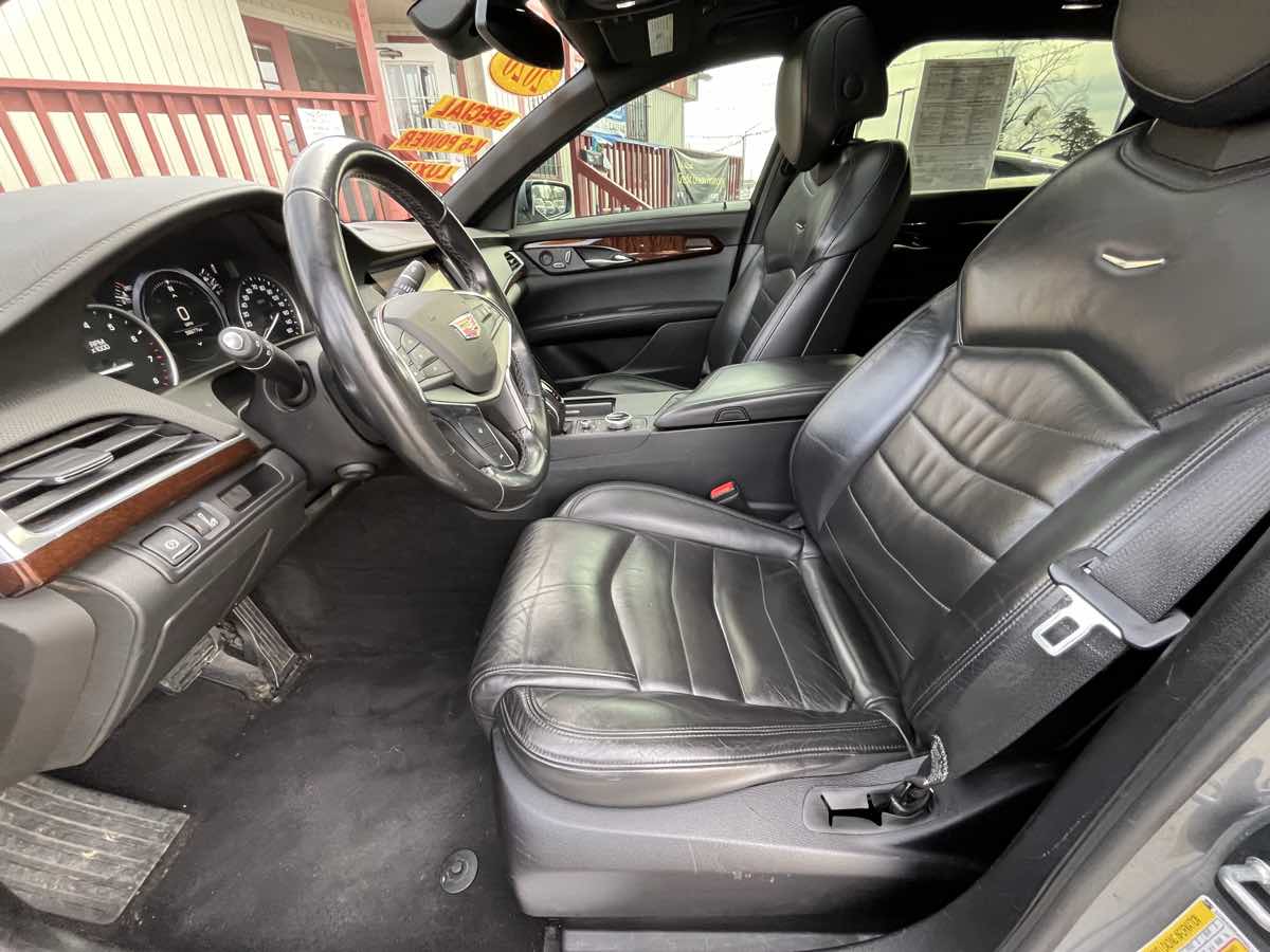 2020 Cadillac CT6 Luxury - Photo 17
