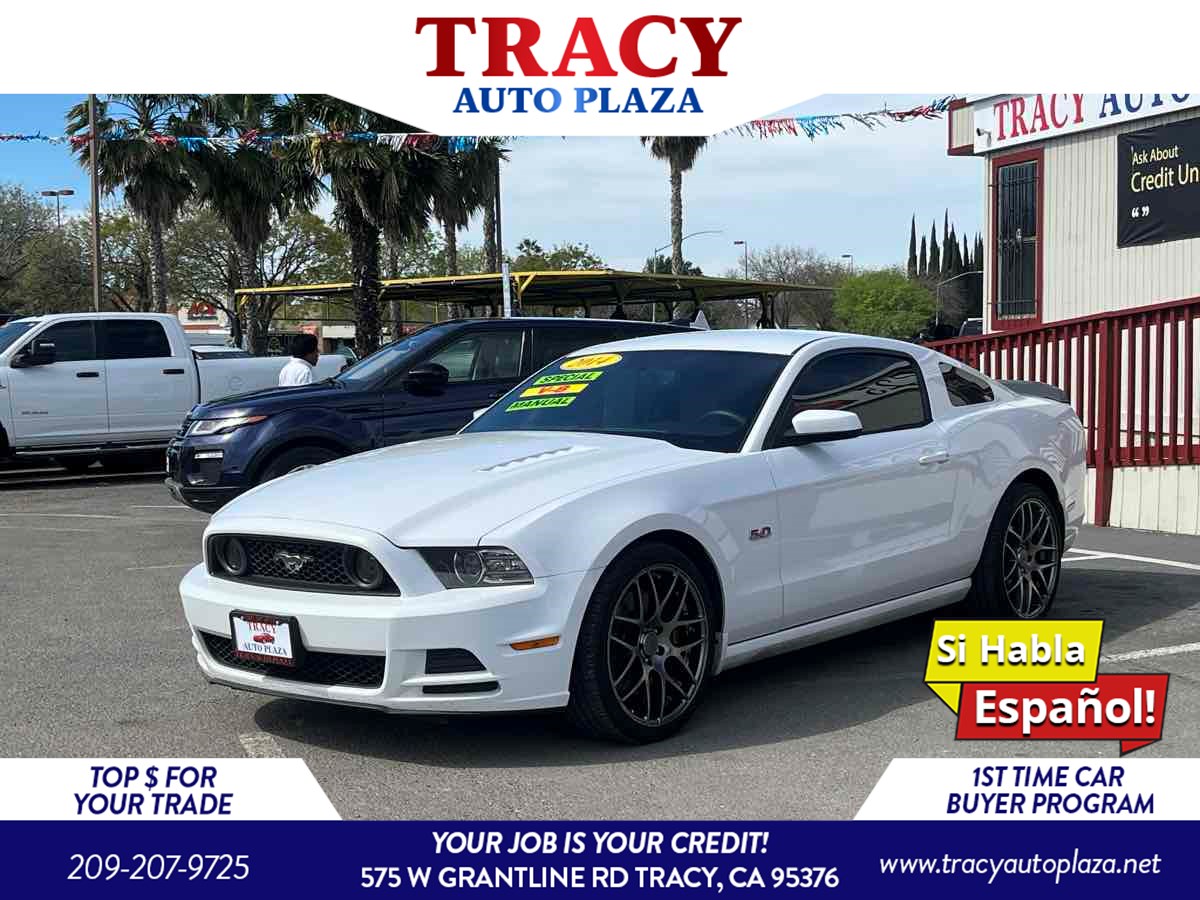 2014 Ford Mustang GT Premium's photo