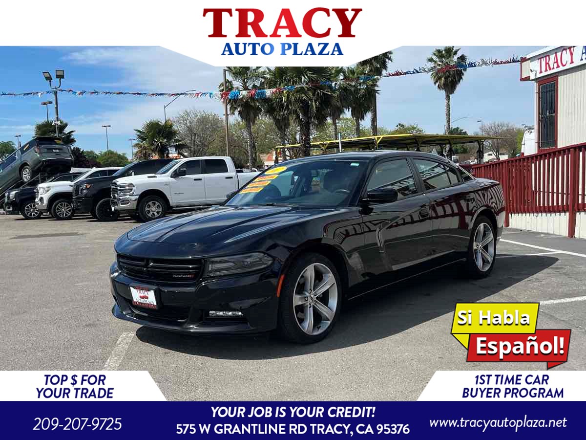 2017 Dodge Charger SXT's photo
