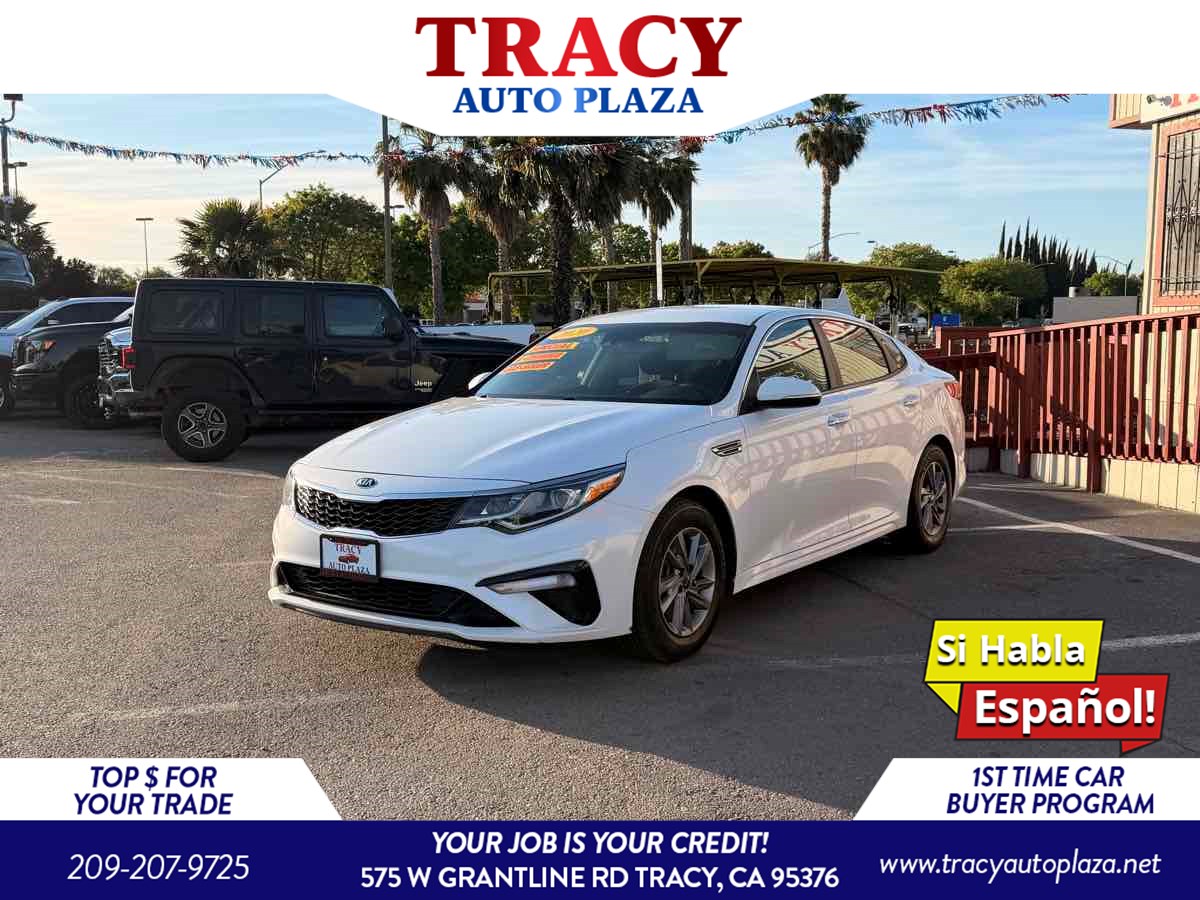 2020 Kia Optima LX AT's photo