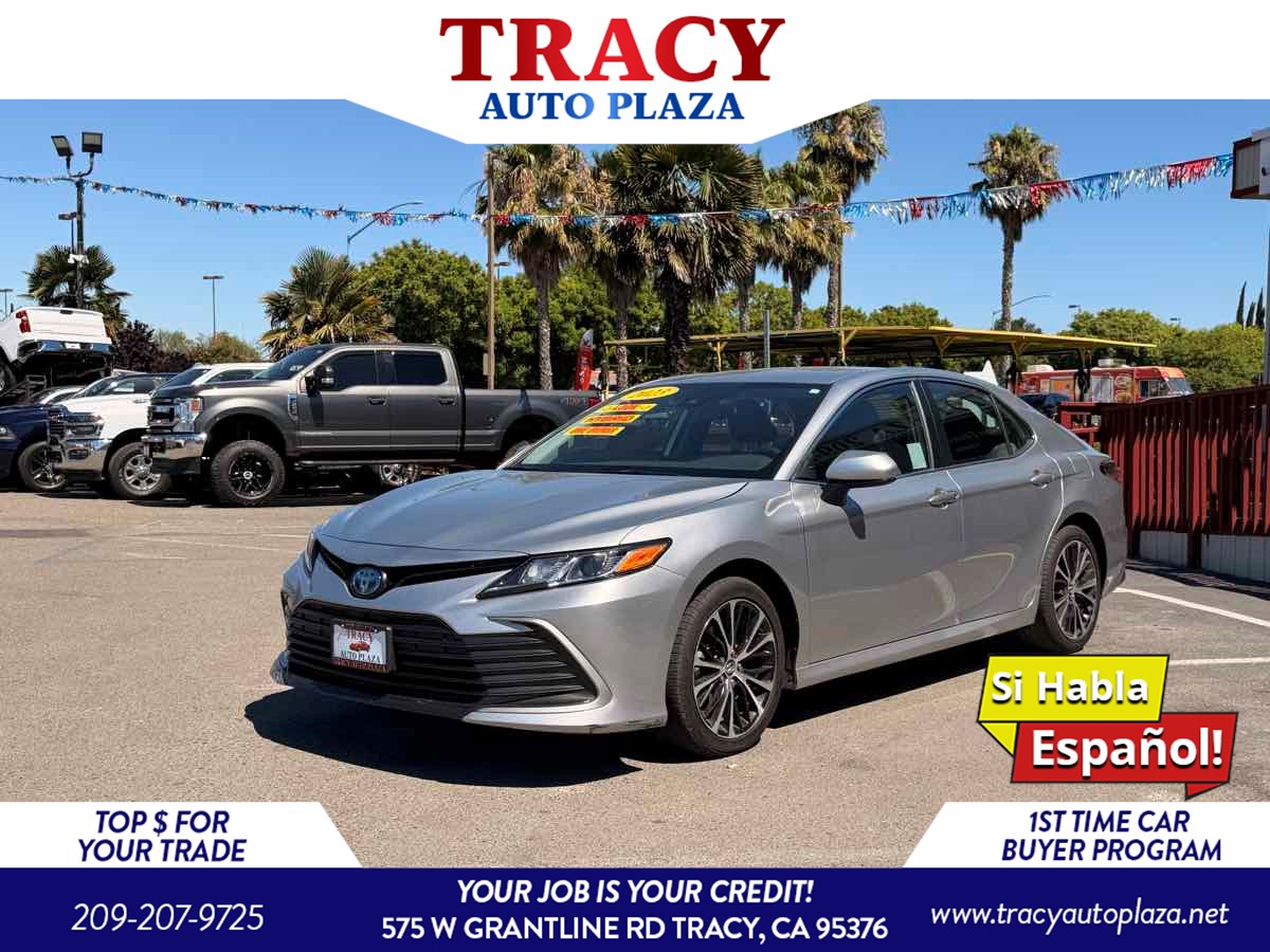 2023 Toyota Camry Hybrid LE