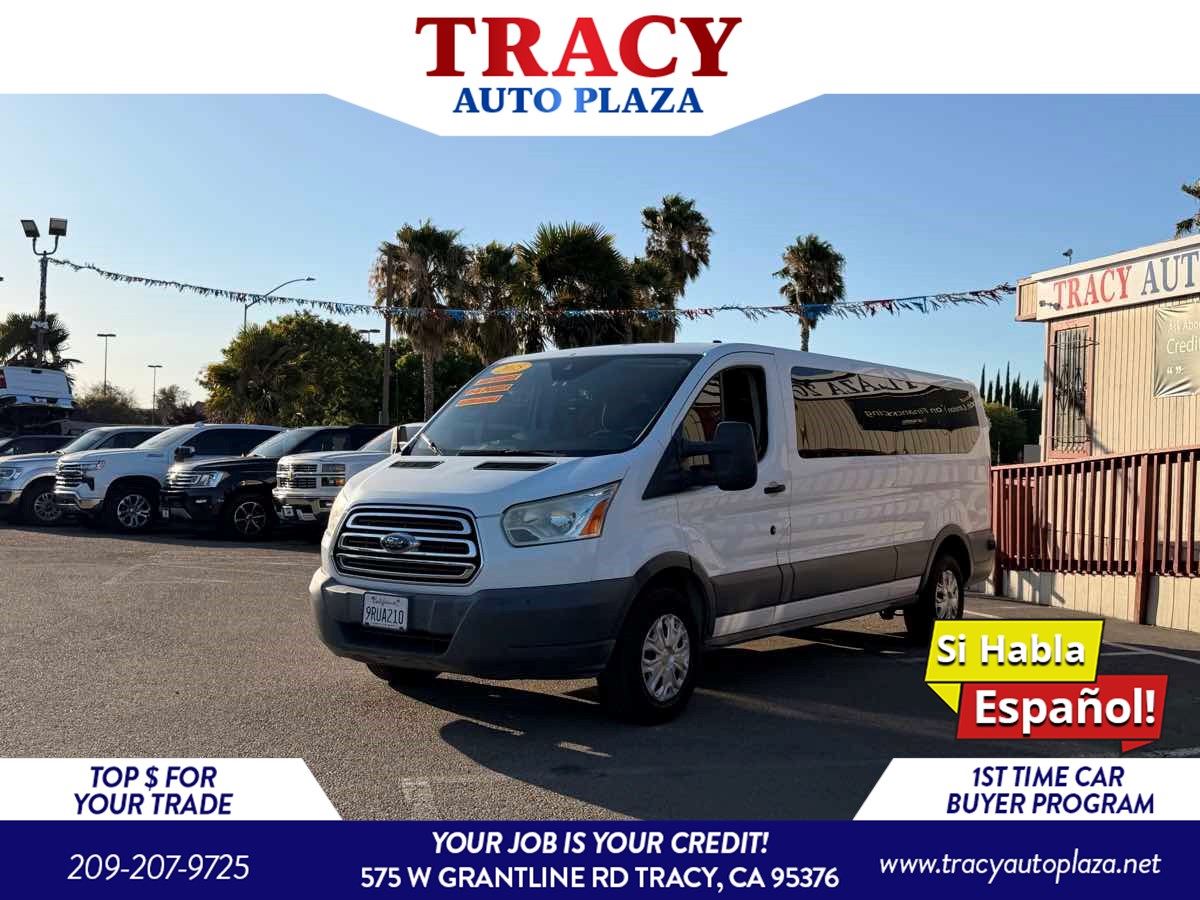 2015 Ford Transit Wagon XLT