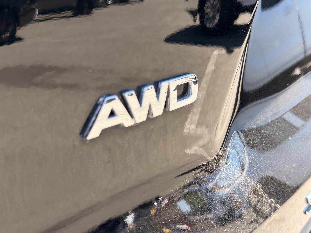 2021 Kia Sorento LX - Photo 9