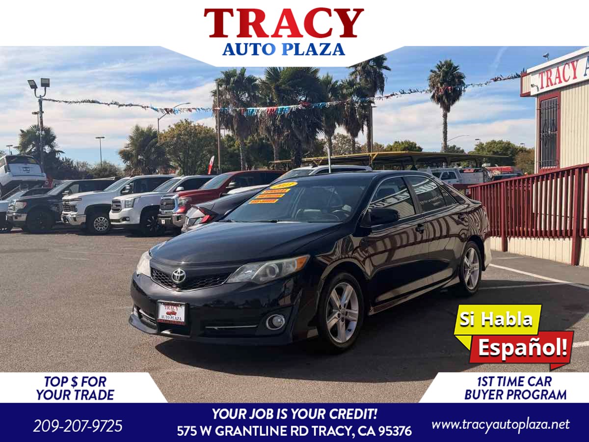 2013 Toyota Camry SE