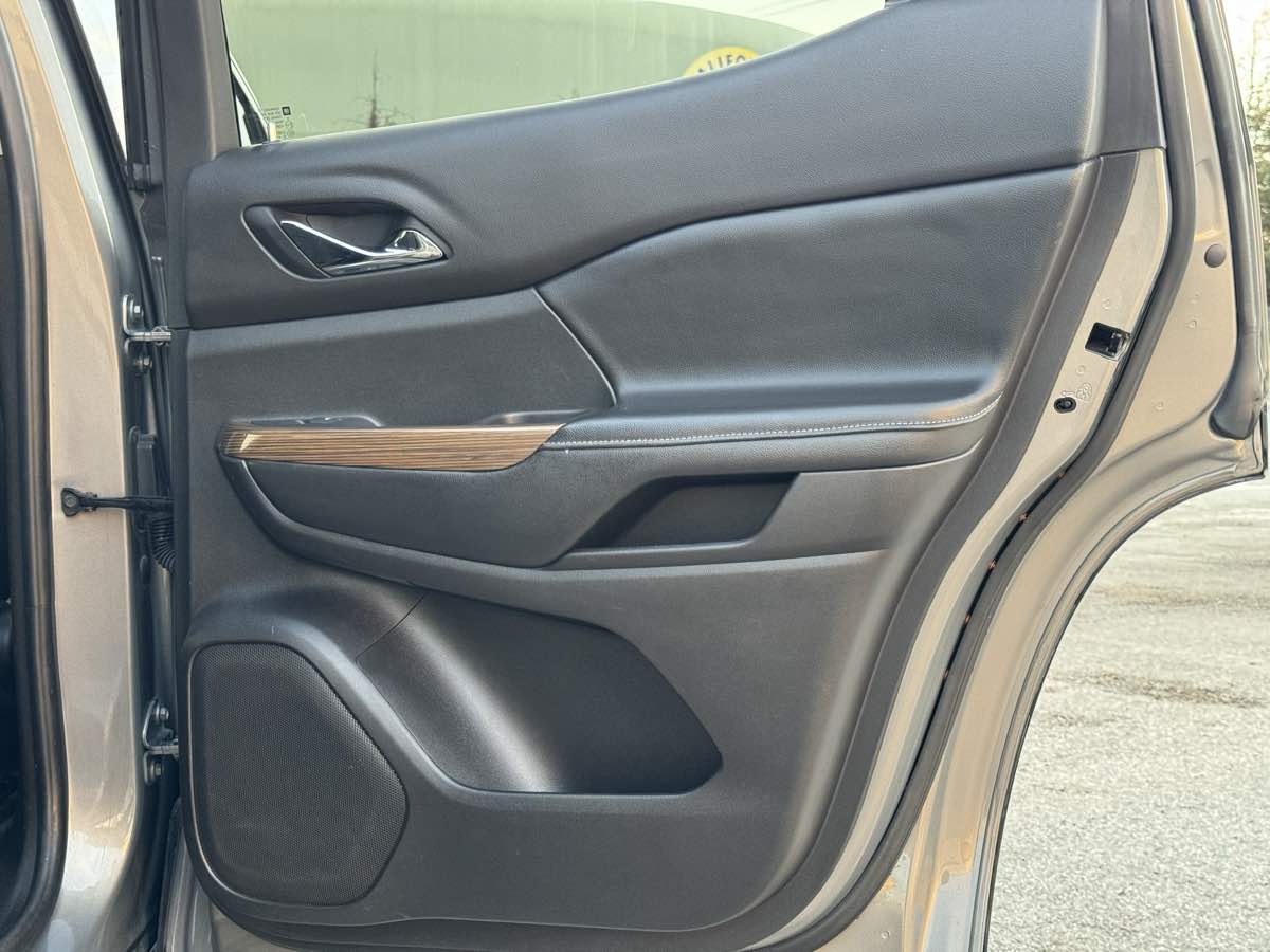 2019 Gmc Acadia SLE photo 24