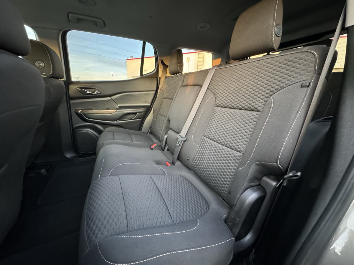 2019 Gmc Acadia SLE photo 36