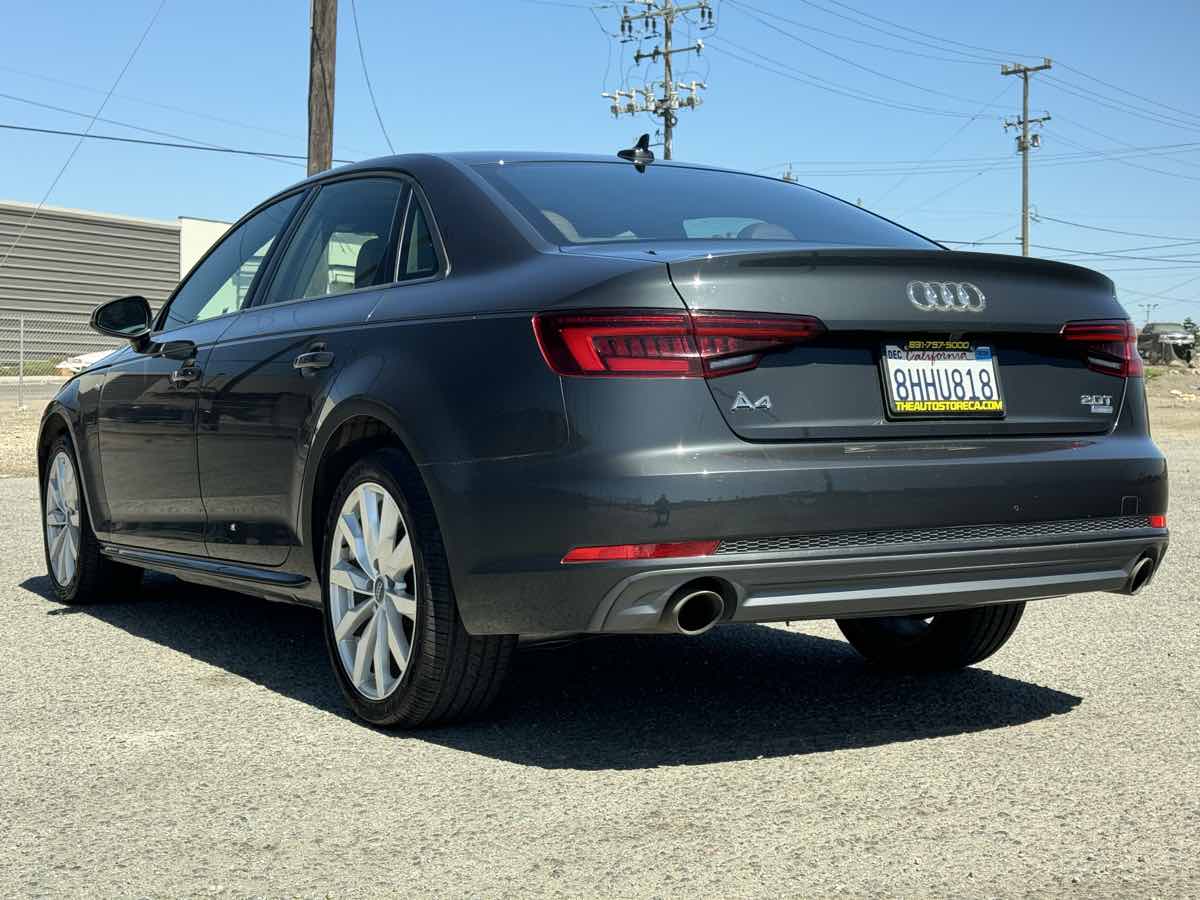 2018 Audi A4 Premium photo 4