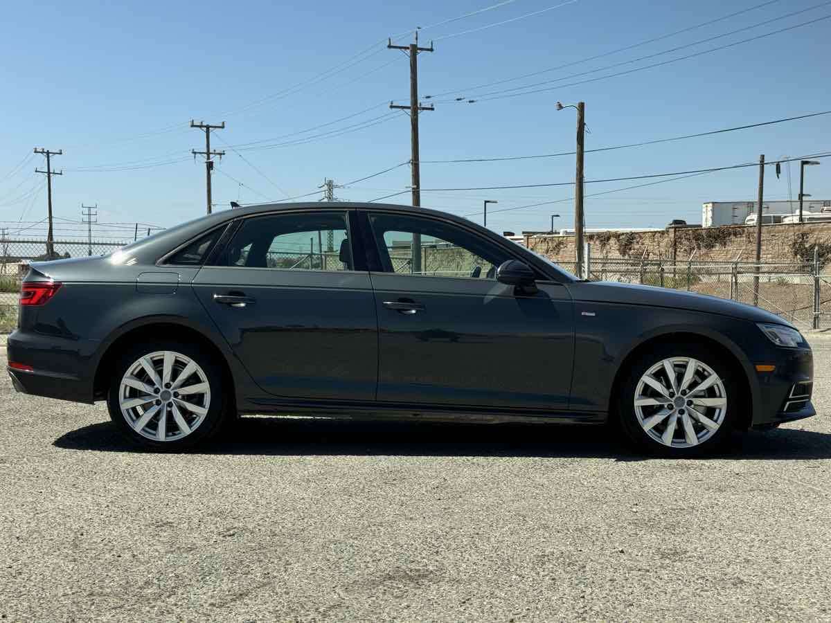 2018 Audi A4 Premium photo 9