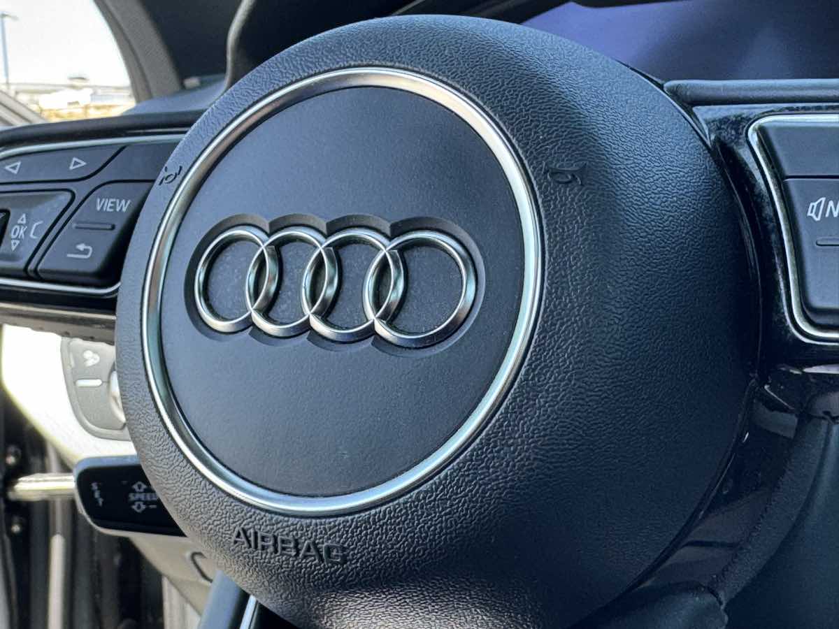 2018 Audi A4 Premium photo 36
