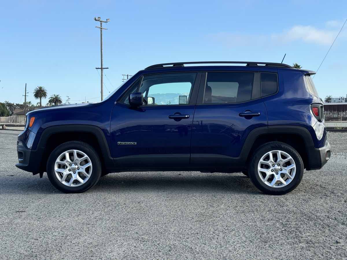 2018 Jeep Renegade Latitude North Edition photo 3