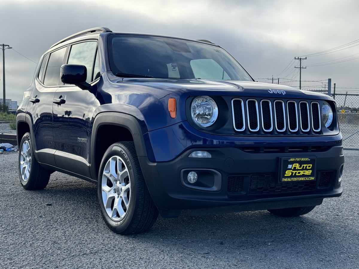 2018 Jeep Renegade Latitude North Edition photo 10