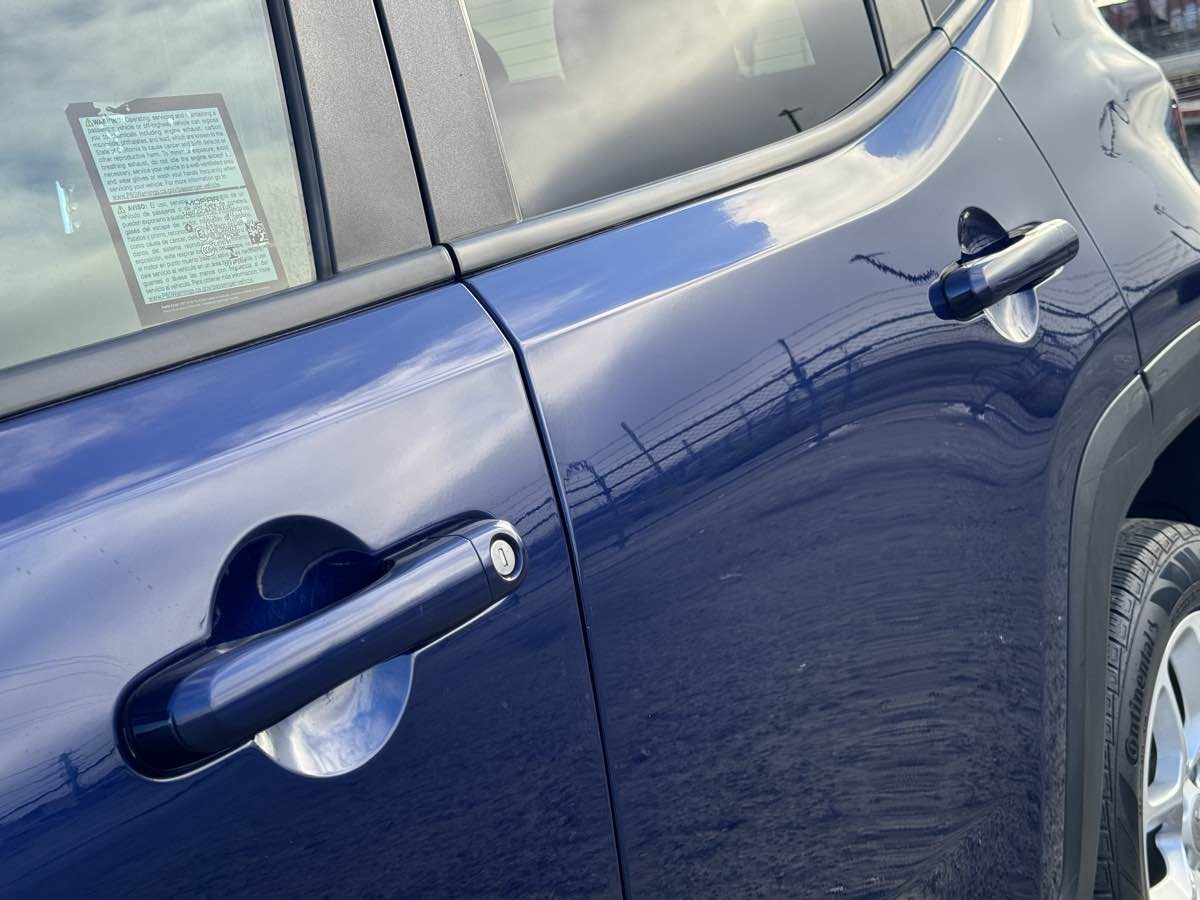 2018 Jeep Renegade Latitude North Edition photo 16