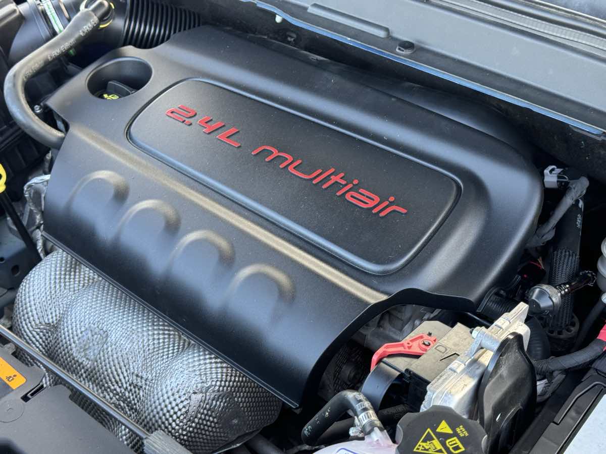 2018 Jeep Renegade Latitude North Edition photo 22