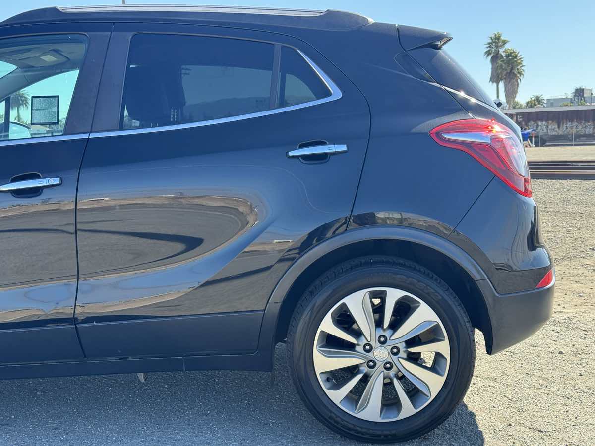 2017 Buick Encore Preferred photo 3