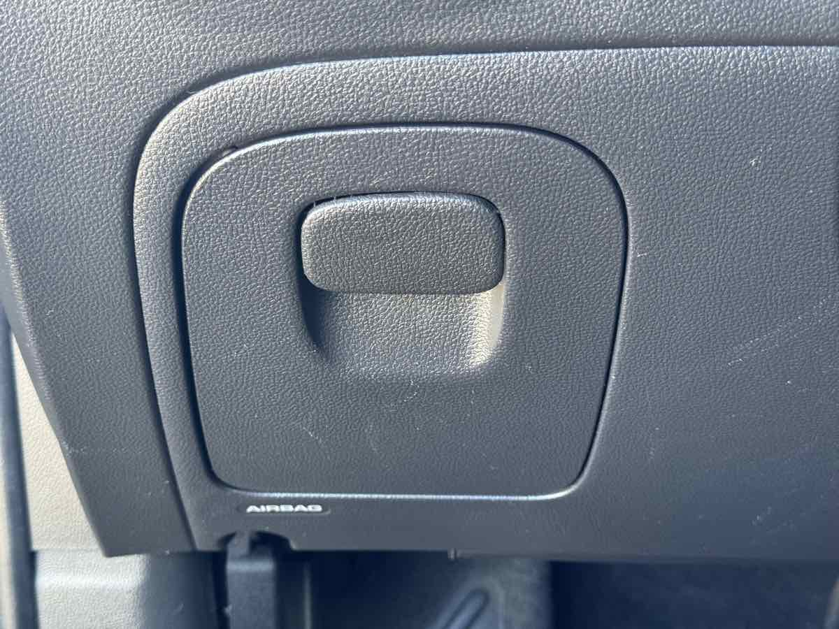 2017 Buick Encore Preferred photo 32