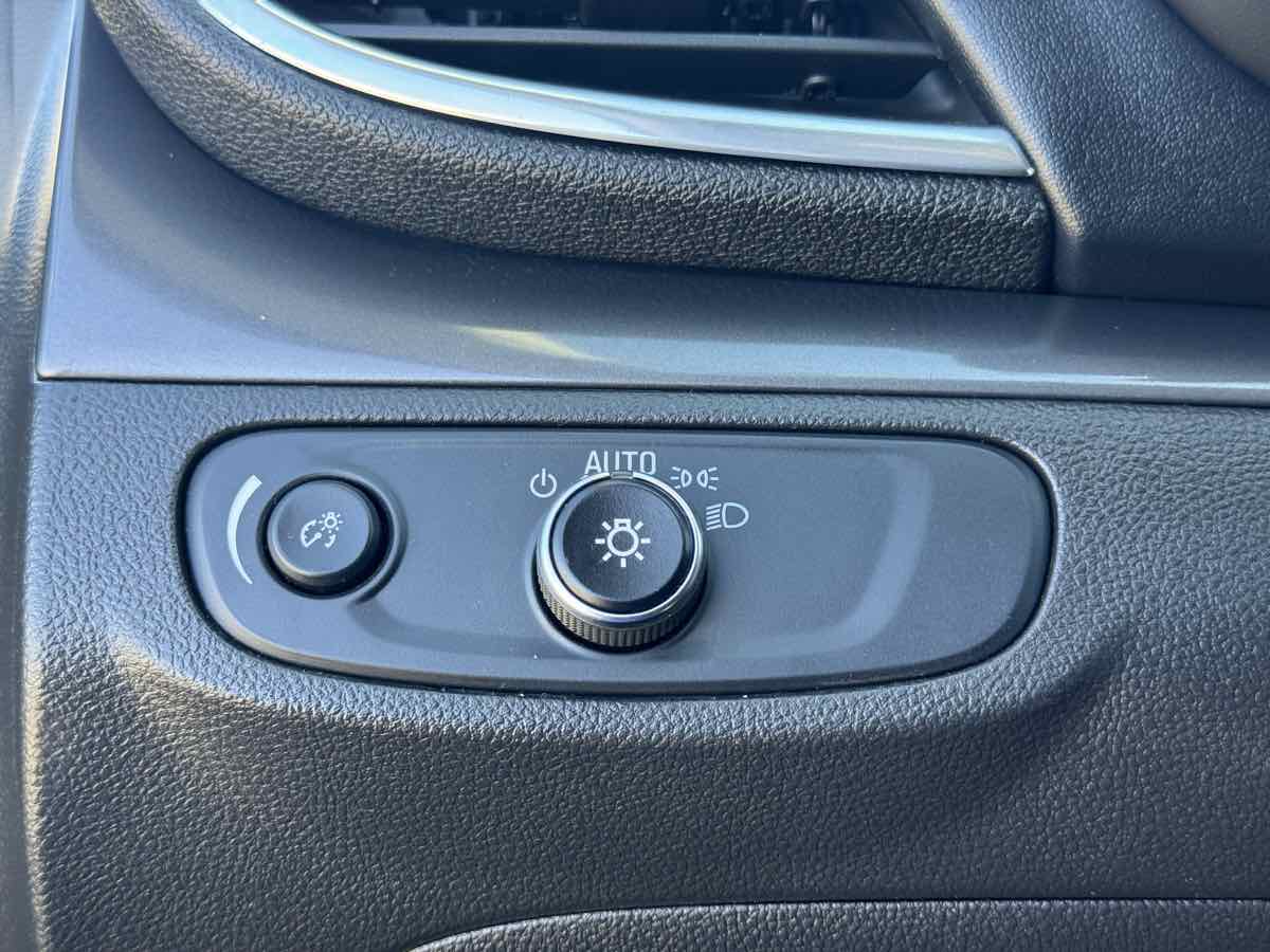2017 Buick Encore Preferred photo 33